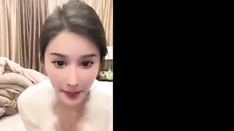 高马尾女神 下海三点大秀 性欲强烈自产自销白浆