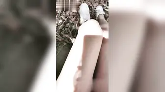 极品高颜值巨乳英语老师 蜜桃吖 课余时间进行下海黄播 户外勾引多名陌生男子随时随地就开干！