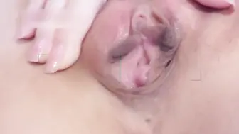 推特超可爱萝莉福利姬赛高淋淋 - 双马尾反差母狗萝莉超粉白虎嫩穴