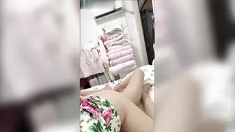 乱伦亲姐姐 周末和姐姐单独在老家发骚弟弟我来帮她的骚逼小穴止痒