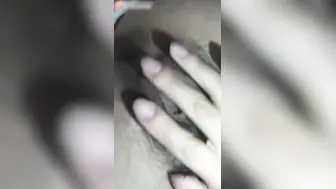 真实家庭乱伦 儿子鸡巴养妈妈用嘴帮忙