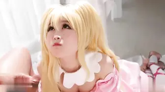 cosplay萝莉美眉吃鸡 白丝袜裙被无套输出 稀毛白虎小穴粉嫩尾反差