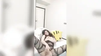 极品粉嫩萝莉 风骚萝莉道具自慰这表情必须到位！撸管必备