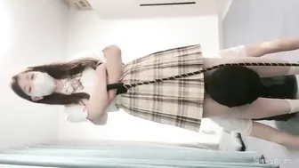 这在我们业界是种奖励 JK萝莉的奴隶坐脸窒息踩踏骑马白袜蹂躏