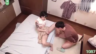 π1087 纹身的女同学都有故事！