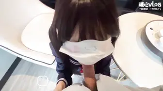 [糖心Vlog] 黑丝淫荡学妹色诱老师榨精内射 老师我都让你内射了你别告诉我爸妈了好不 - 小向喵
