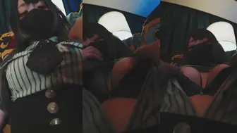 蛇系女巫班的学生。她的胸部，尤其是乳头，正被人抚摸。